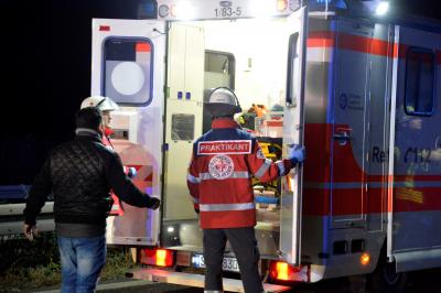 Stuttgart: 5 leicht und 1 Schwerverletzten nach Auffahrunfall kurz vor dem Kappelbergtunnel